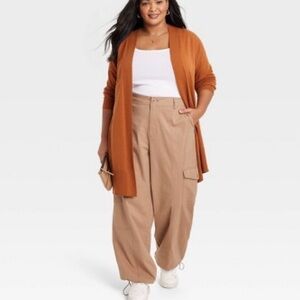 High waisted cargo utility pants EUC